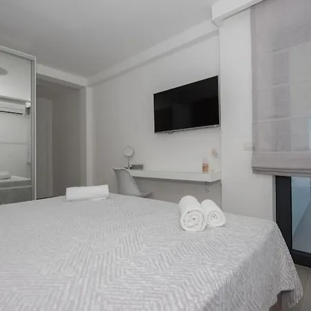 Vld - Amazing Home! - Exklusiv * ماكارسكا