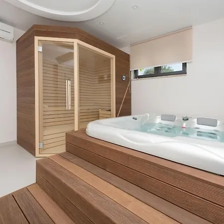 Vld - Amazing Home! - Exklusiv ماكارسكا
