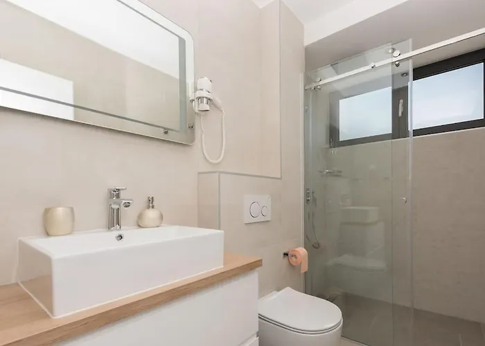 Vld - Amazing Home! - Exklusiv Макарска